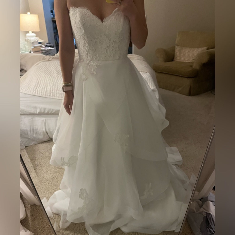 Paloma Blanca Wedding Dress